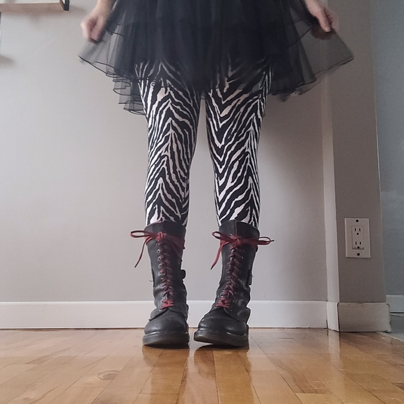 Meet your Posher, Ariane - Picture 3 of 4